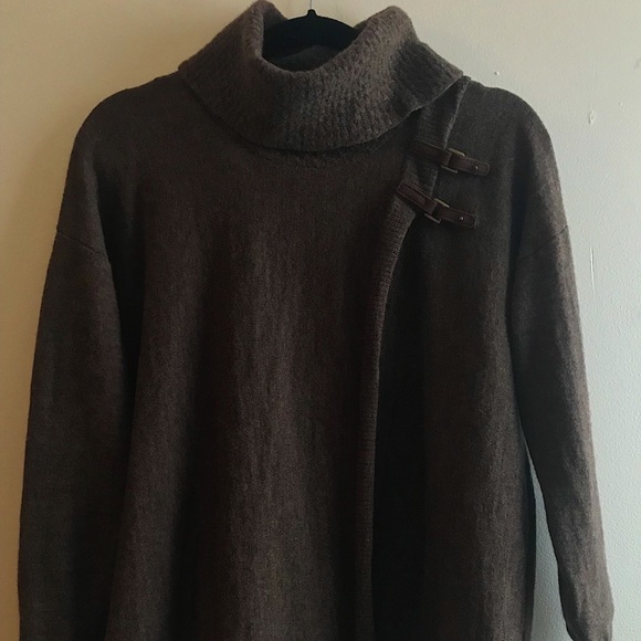 Ellen Tracy sweater - Picture 2 of 3